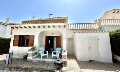 Bestaande bouw - Villa -
Orihuela Costa - La Zenia