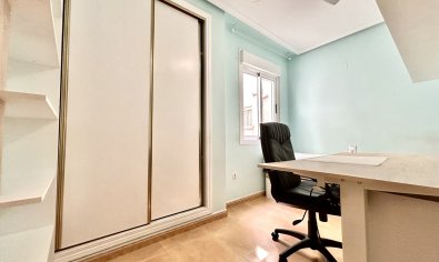 Bestaande bouw - Appartement -
Torrevieja