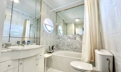 Bestaande bouw - Appartement -
Torrevieja - Los Altos