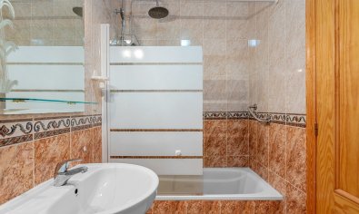 Bestaande bouw - Appartement -
Torrevieja - La Mata