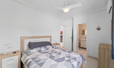 Vrijstaande woning met tuin en gemeenschappelijk zwembad in Monteazul, Benijófar