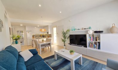 Resale - Villa -
Pilar de la Horadada - Pilar de la Horadada *