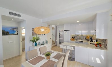 Resale - Villa -
Pilar de la Horadada - Pilar de la Horadada *