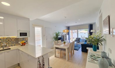 Resale - Villa -
Pilar de la Horadada - Pilar de la Horadada *
