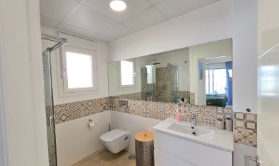 Resale - Villa -
Pilar de la Horadada - Pilar de la Horadada *