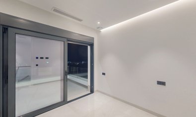 Obra nueva - Villa -
Finestrat