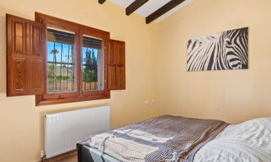 Resale - Finca -
Rafal