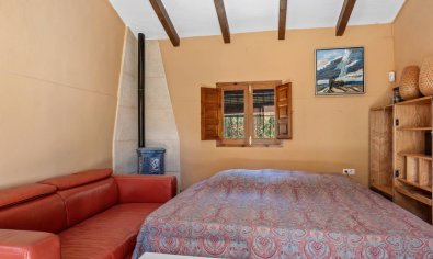 Resale - Finca -
Rafal