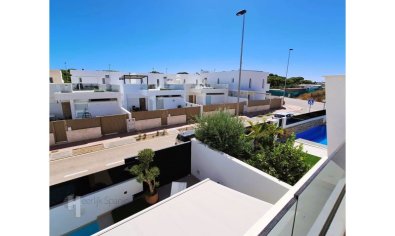 Resale - Townhouse -
San Javier - Santiago De La Ribera