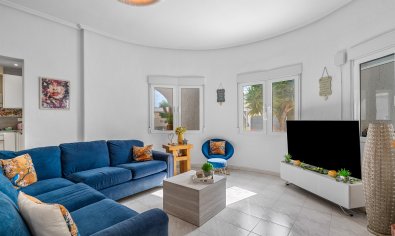 Bestaande bouw - Villa -
Ciudad Quesada - Pueblo Bravo