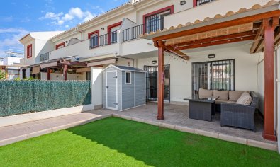 Resale - Townhouse -
Ciudad Quesada