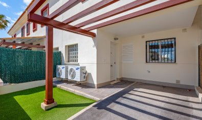 Resale - Townhouse -
Ciudad Quesada