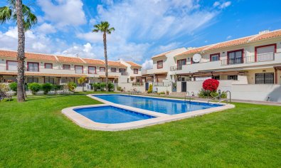 Resale - Townhouse -
Ciudad Quesada