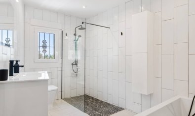 Resale - Finca -
Catral