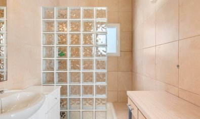 Resale - Finca -
Catral