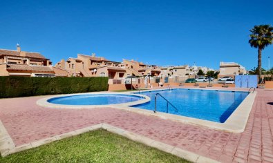 Reventa - Apartamento / piso -
Torrevieja - Aguas Nuevas