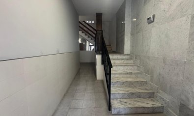 Bestaande bouw - Apartamento -
Torrevieja - Muelle Pesquero