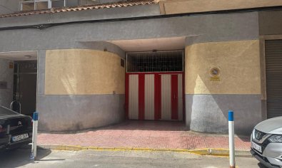 Bestaande bouw - Garaje -
Torrevieja - Playa Acequion