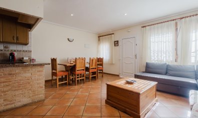 Bestaande bouw - Bungalow -
Torrevieja - La Mata
