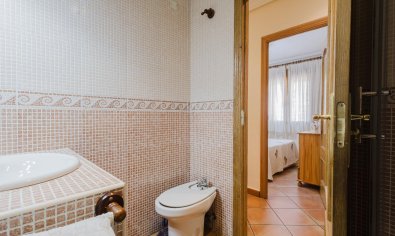 Bestaande bouw - Bungalow -
Torrevieja - La Mata