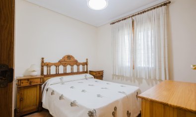 Bestaande bouw - Bungalow -
Torrevieja - La Mata