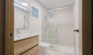 Bestaande bouw - Villa -
Algorfa - Campo de Golf - Algorfa