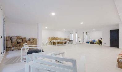Bestaande bouw - Villa -
Algorfa - Campo de Golf - Algorfa