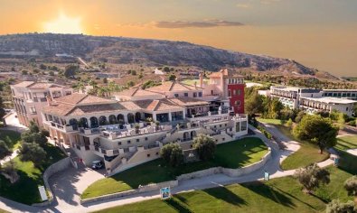Bestaande bouw - Villa -
Algorfa - Campo de Golf - Algorfa