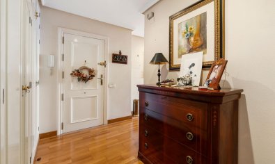 Bestaande bouw - Apartamento -
Torrevieja - CLUB NAUTICO TORREVIEJA
