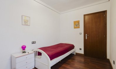 Bestaande bouw - Apartamento -
Torrevieja - Playa del Acequión