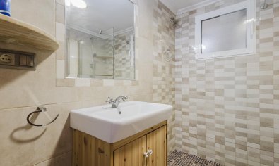 Bestaande bouw - Apartamento -
Torrevieja - Playa del Acequión