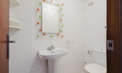 Bestaande bouw - Apartamento -
Torrevieja - Playa del Acequión