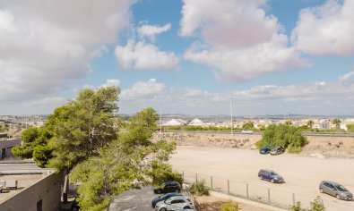 Bestaande bouw - Apartamento -
Torrevieja - Parque de Las Naciones