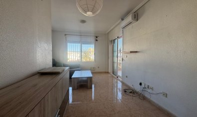 Bestaande bouw - Apartamento -
Torrevieja - La Mata