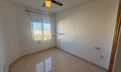 Bestaande bouw - Apartamento -
Torrevieja - La Mata