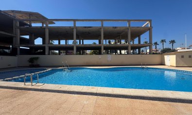 Bestaande bouw - Apartamento -
Torrevieja - La Mata