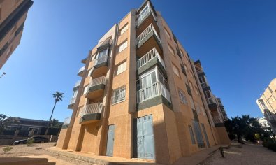 Bestaande bouw - Apartamento -
Torrevieja - La Mata