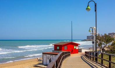 Bestaande bouw - Apartamento -
Torrevieja - La Mata