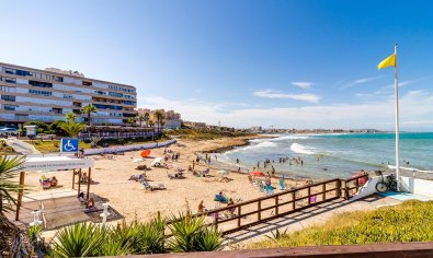 Bestaande bouw - Apartamento -
Torrevieja - La Mata