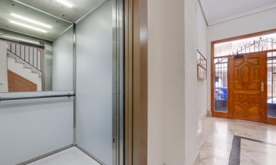 Bestaande bouw - Apartamento -
Torrevieja - Parque de Las Naciones
