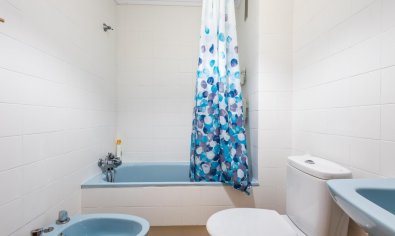Bestaande bouw - Apartamento -
Torrevieja - playa de los naufragos