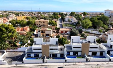 Reventa - Villa -
Villamartín - Villamartin