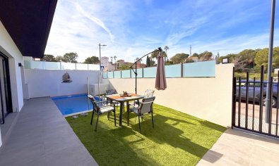 Reventa - Villa -
Villamartín - Villamartin