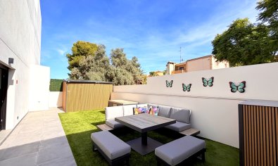 Reventa - Villa -
Villamartín - Villamartin