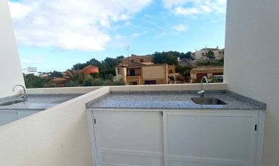 Reventa - Villa -
Villamartín - Villamartin