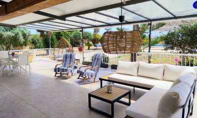 Reventa - Finca -
Los Montesinos