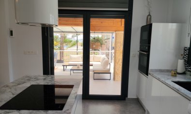 Reventa - Finca -
Los Montesinos