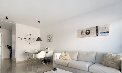 Resale - Villa -
Ciudad Quesada