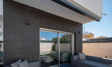 Resale - Villa -
Ciudad Quesada