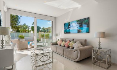 Reventa - Villa -
Torrevieja